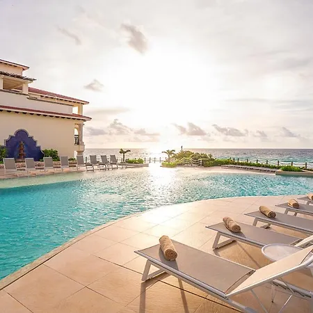 Grand Park Royal Cancun (Adults Only)